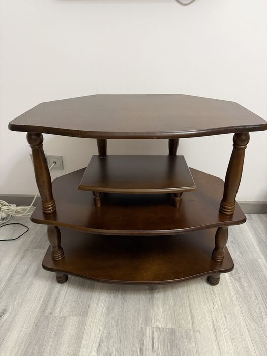 Тумба под телевизор