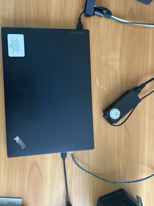 ноутьук марки Lenovo ThinkPad T470