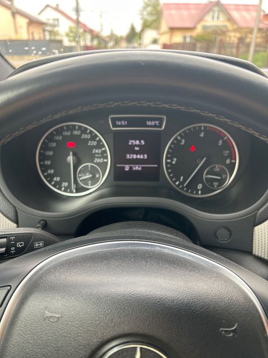 Mercedes-benz B class