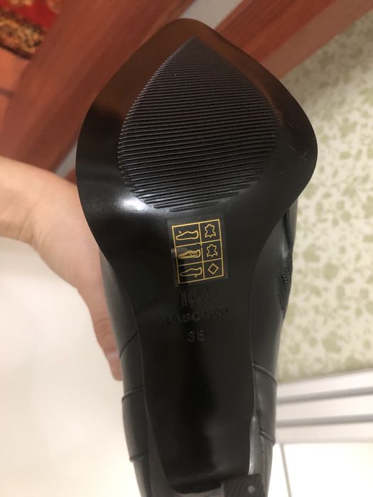 Полусапожки Basconi. Оригинал