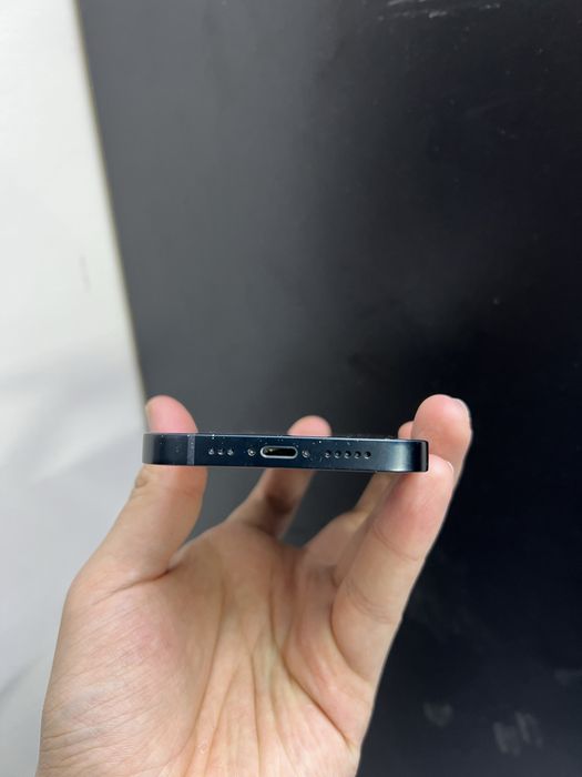 В продаже айфон 14 128гб