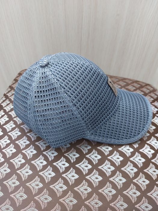 Продам бейсболку