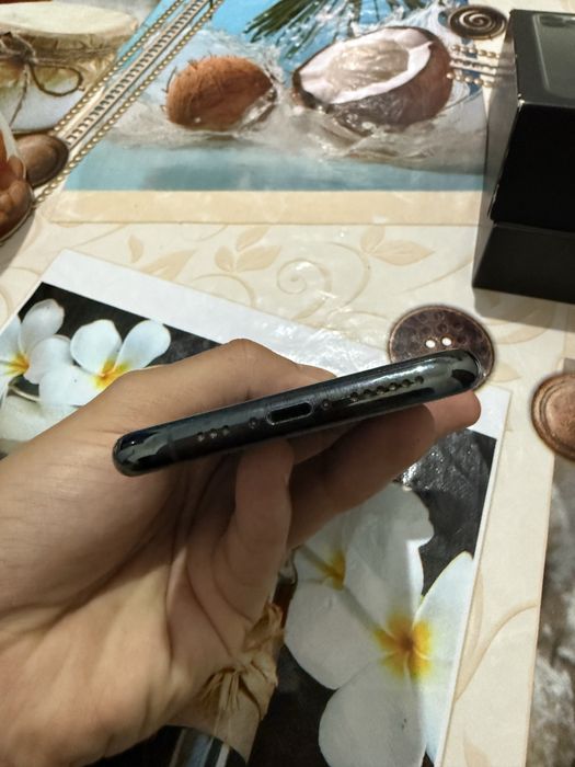 Iphone 11 pro sotiladi