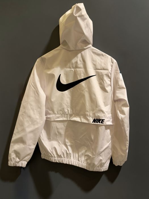 Jachetă Nike Dri-FIT Woven Training Jacket S,M,XL , XXL Alb
