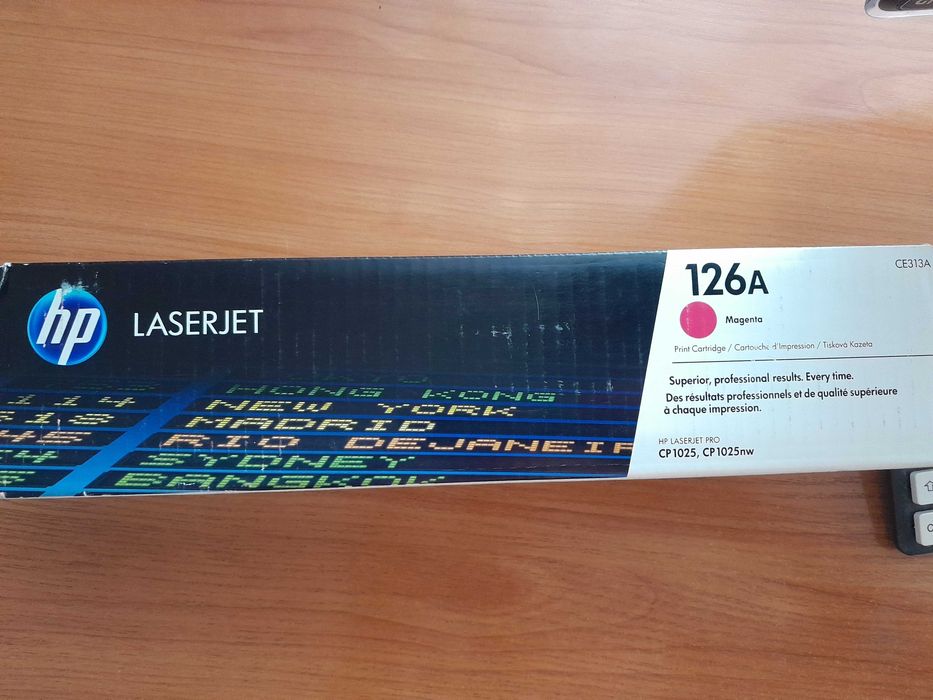 Продам картридж hp 126A Magenta