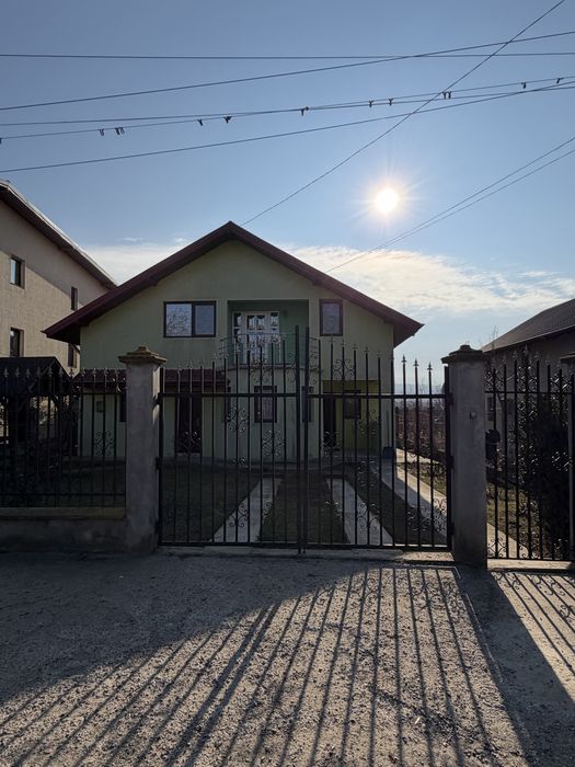 Imobil de vanzare/inchiriere