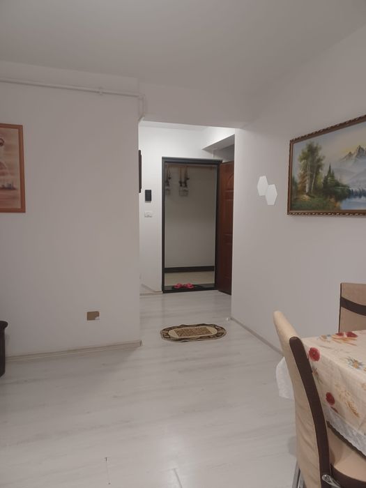 Închiriez apartament în Suceava  London Residence