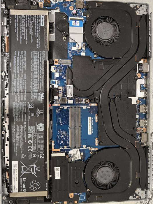 Laptop Gaming Lenovo Legion 5 15IAH7