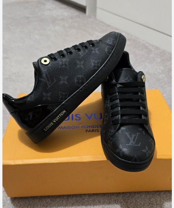 Adidasi Louis Vuitton