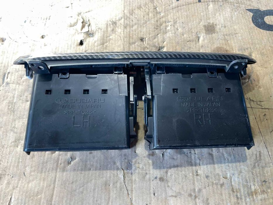 Вентилационна Решетка Парно 66110CA110 Toyota GT86 2018 Subaru BRZ