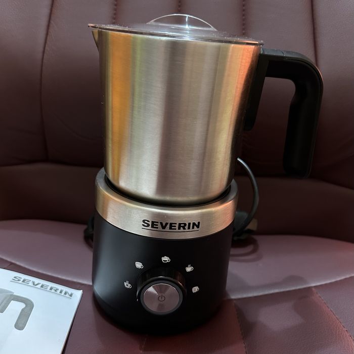 Неупотребяван Пенообразувател за мляко Severin S3588