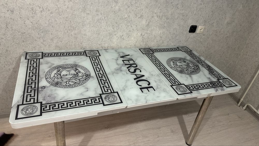 Стол для кухни 30000 тг