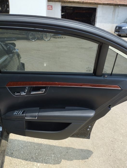 Черен кожен салон за Mercedes S - w221