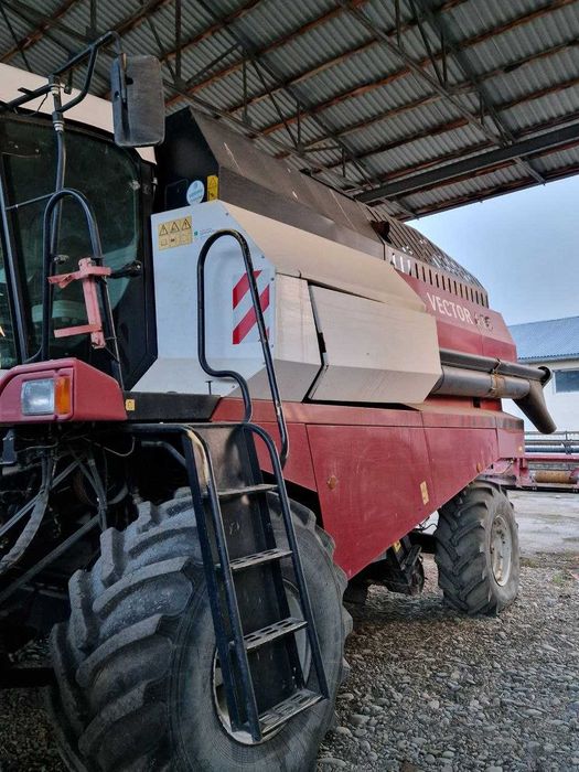 Комбайин VECTOR -410