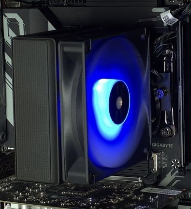 Ocypus Delta A40 BK / WH ARGB