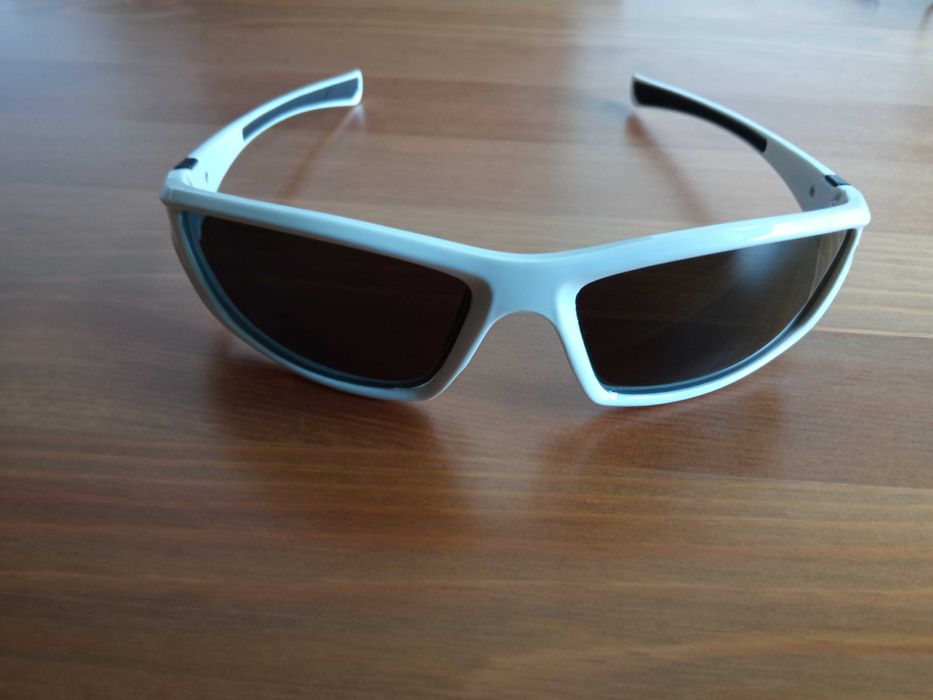 Нови мъжки слънчеви очила