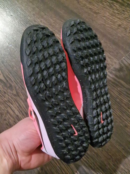 детски спортни обувки Nike Phantom GX - РАЗМЕР 32
