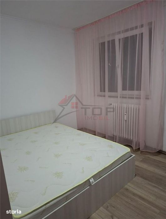 Inchiriere Apartament cu 2 camere Decomandat Podu Ros
