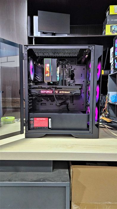 Intel Core i7 12700 & RTX 3070