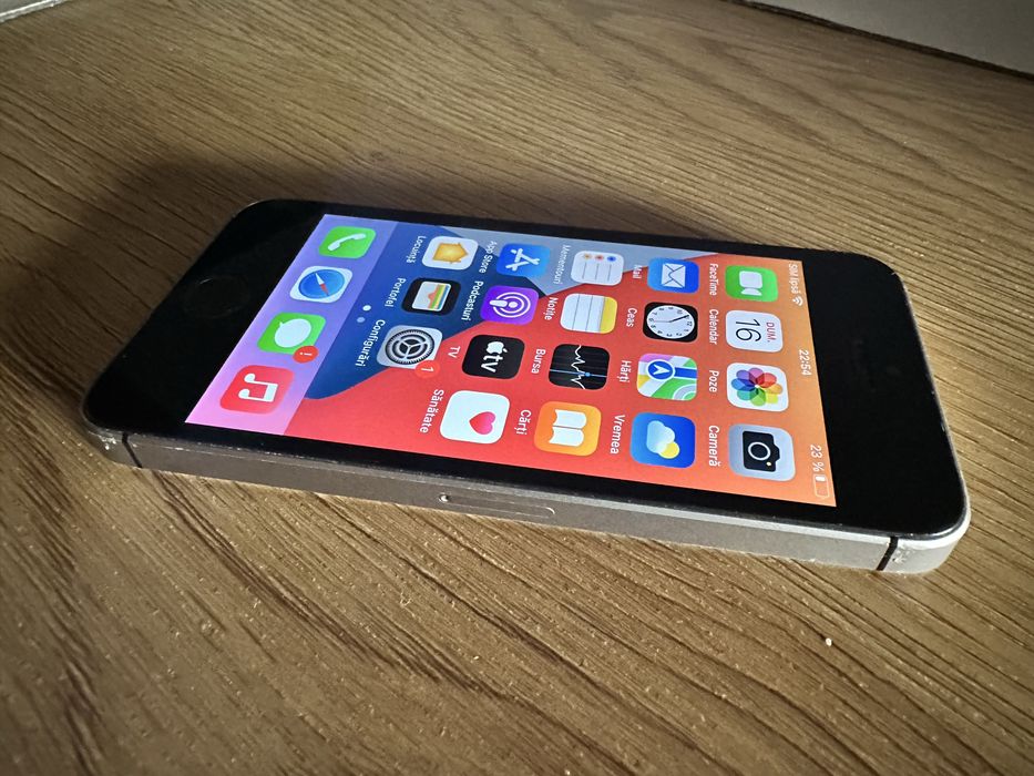 iPhone SE Space Gray 16GB A1723 / baterie originala 92%