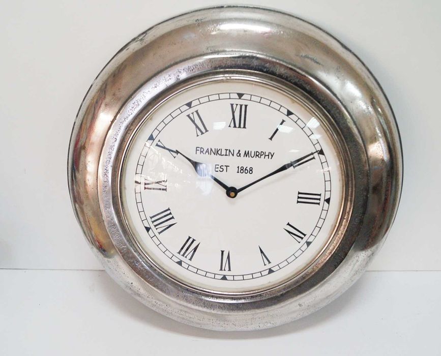 Алуминиев стенен часовник със стъкло- диаметър 40см/ дълбочина 6см