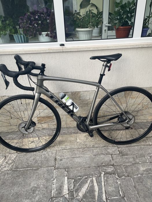 Карбонов шосеен велосипед Trek Domane SL6, рвзмер Л-56