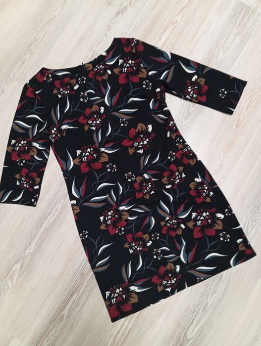Флорална дамска рокля, L размер