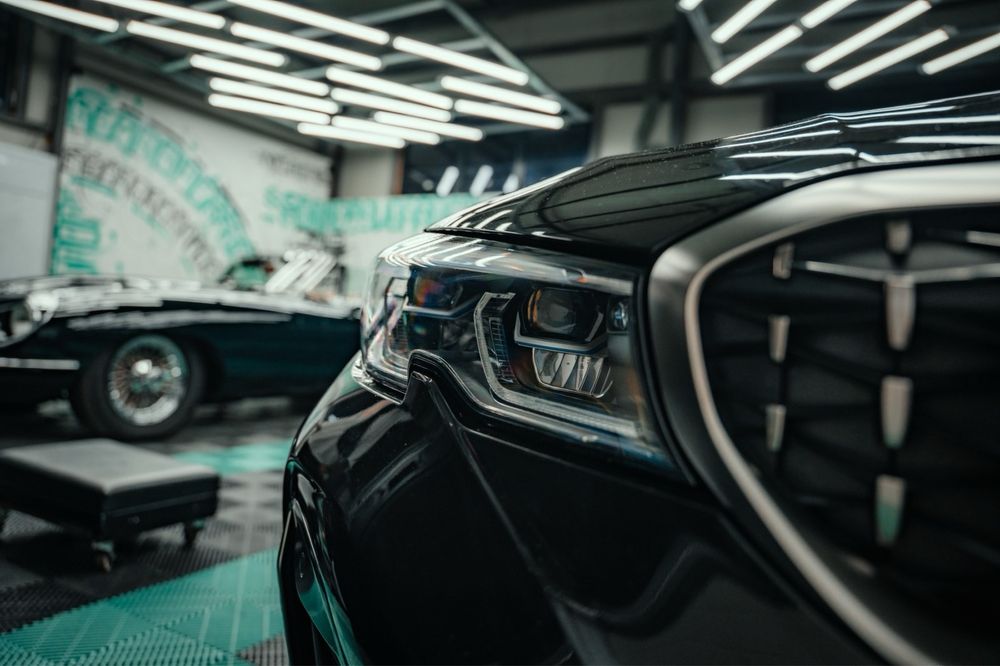 Кола под наем, лукс превоз с БМВ 340M за сватби, абитуриенски, балове. BMW M340i luxury transport