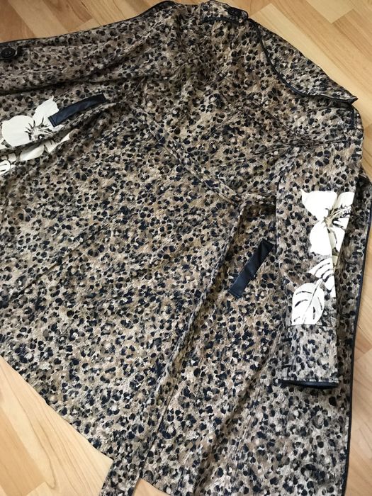 Плащ продам