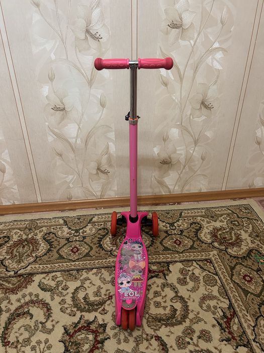 продам самокат для девочки