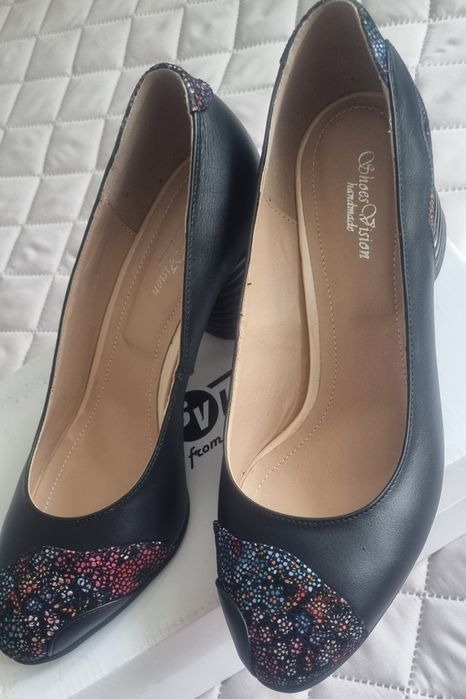 Pantofi damă noi