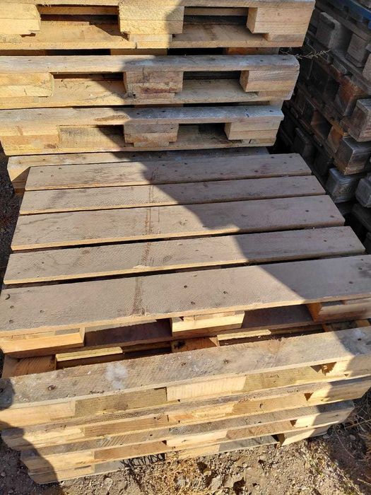 Продам поддоны / паллеты