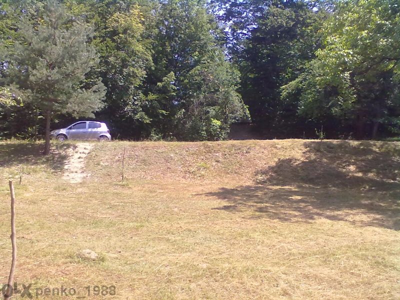 Продавам имот в гр.Априлци