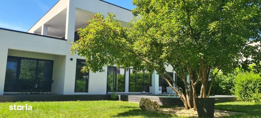 Vila smart | 5 camere | Balotesti | Piscina | La liziera pădurii