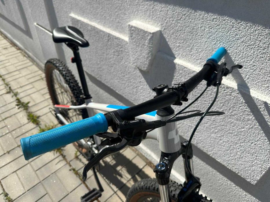 Bicicleta CUBE AIM SL 2022