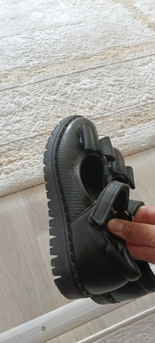 Срочно продам туфли
