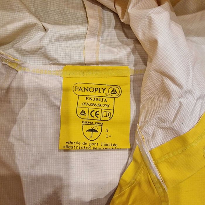 Продаю дождевик со штанами