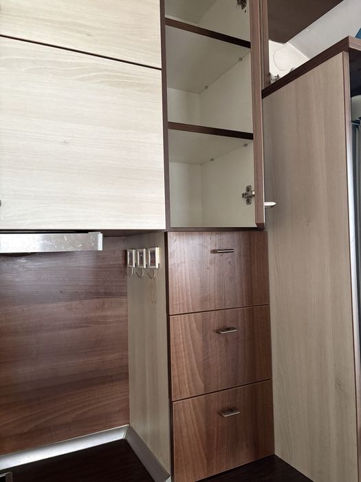 Кухня + вградена фурна