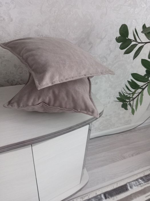 Продам подушечки диванные