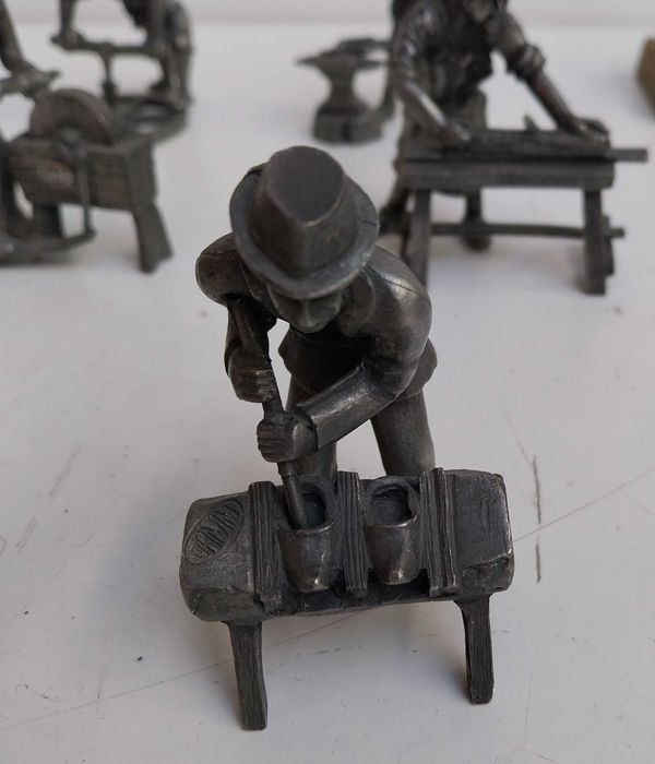 НАЙ ДОБРАТА ОФЕРТА 9 бр. ЛОТ Стари метални миниатюри , Daalderop