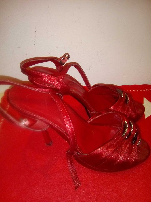 Предлагам летни обувки