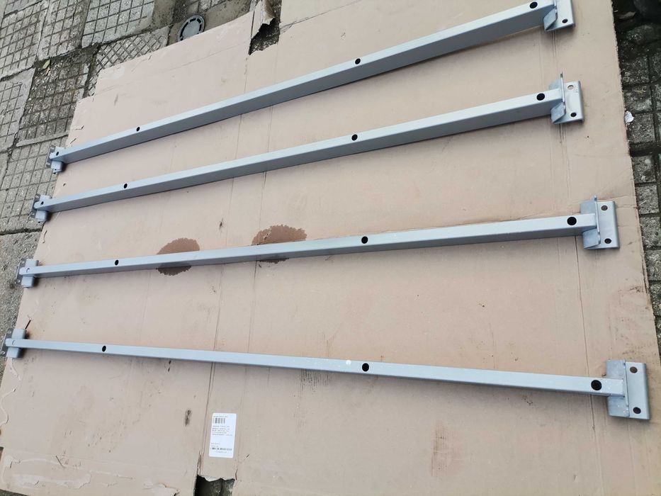 Метални подпори 138 см.