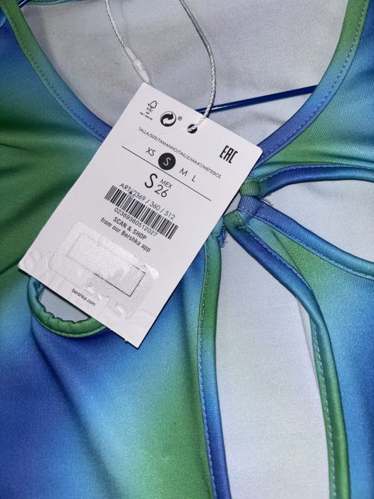 Top bershka cu maneca lunga