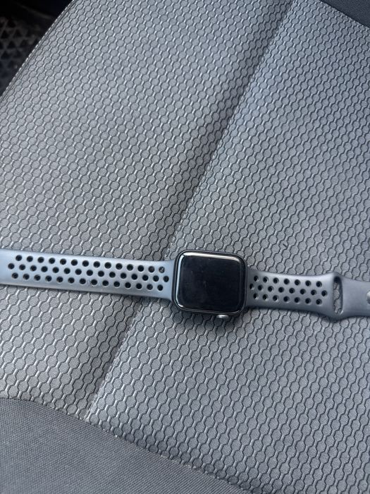 Apple watche 44mm