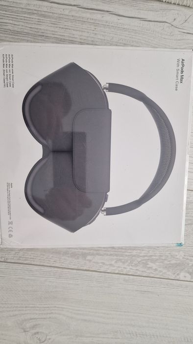 AirPods max space gray