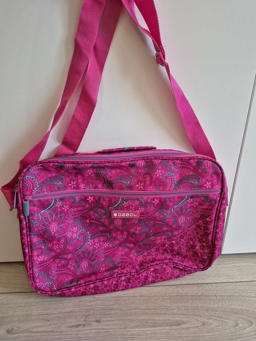 Чанта за училище/документи