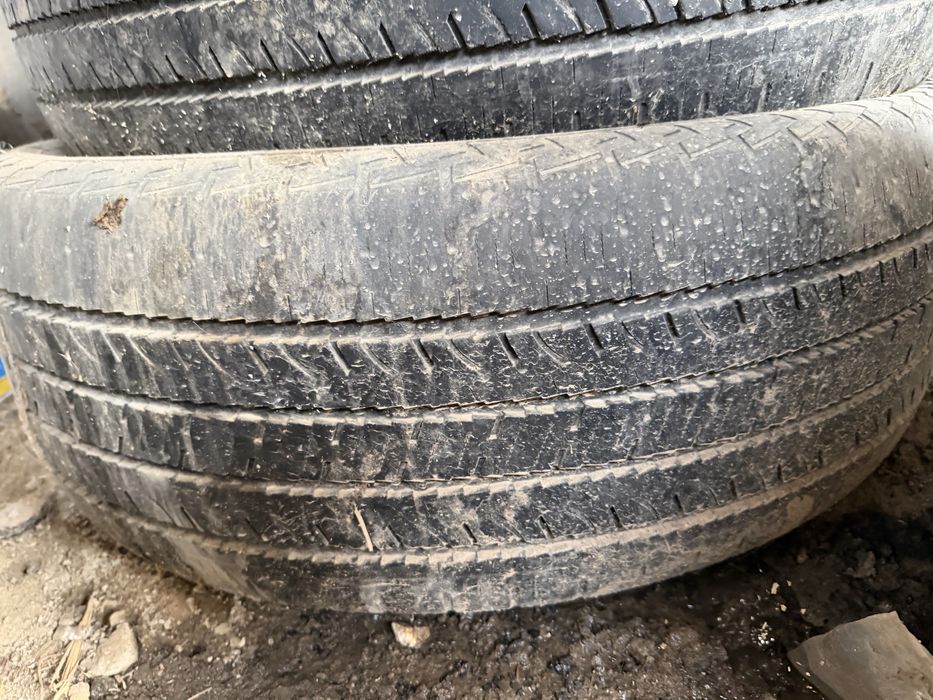 Yokohama 285/60 R18 летные ризины