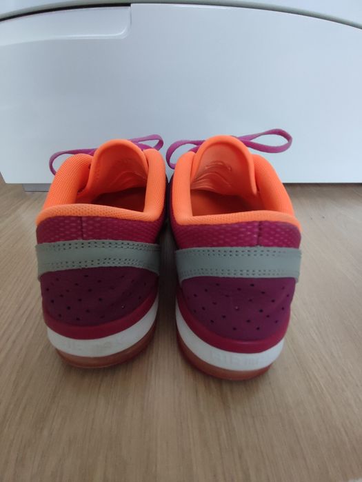 Маратонки Nike 37.5 номер