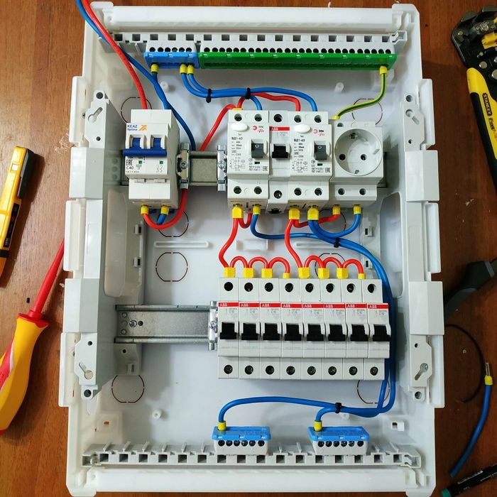 Электрик Монтаж от 1500
