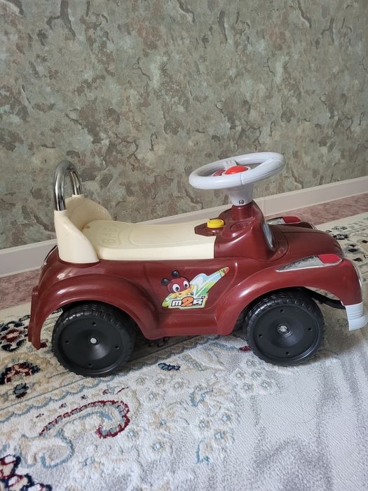 детская игровая машина.